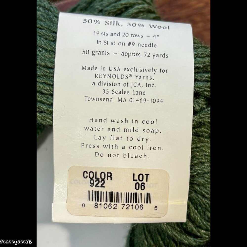 ▪️NWT▪️REYNOLDS RAPTURE▪️3 Skeins COLOR 922 50% Silk 50% Wool Yarn - Picture 2 of 3